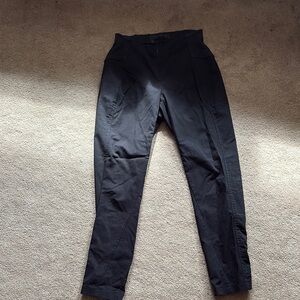Black straight leg pants by Porto